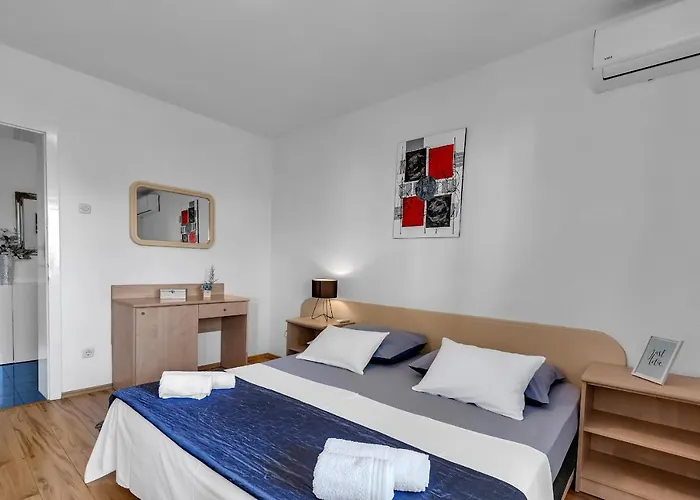 Apartment Ivo Makarska